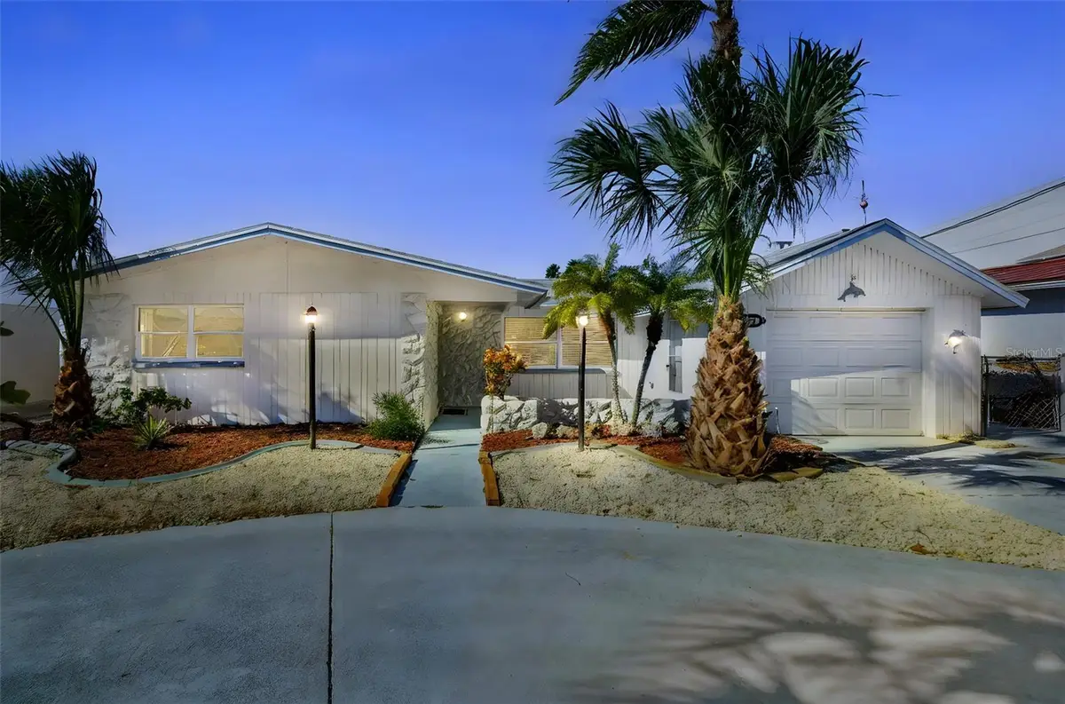 13711 Allyn Drive, Hudson, FL 34667 - Image #1