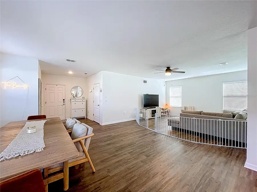 5009 Brickwood Rise Drive, Wimauma, FL 33598 - Image #3