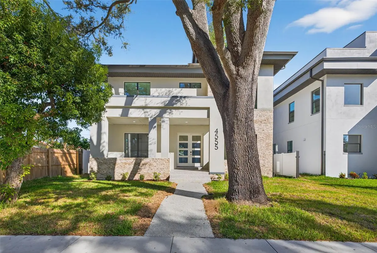 4555 26th Avenue S, Saint Petersburg, FL 33711 - Image #1
