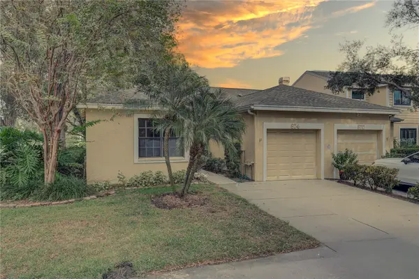 874 Glades Court Ne, ST PETERSBURG, FL 33702