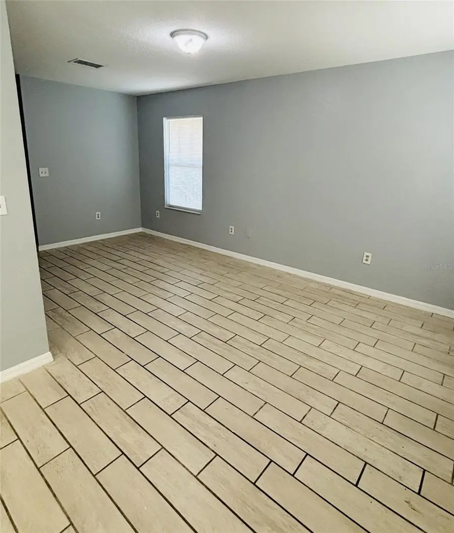 717 W Silver Springs Place, Ocala, FL 34475 - Image #3