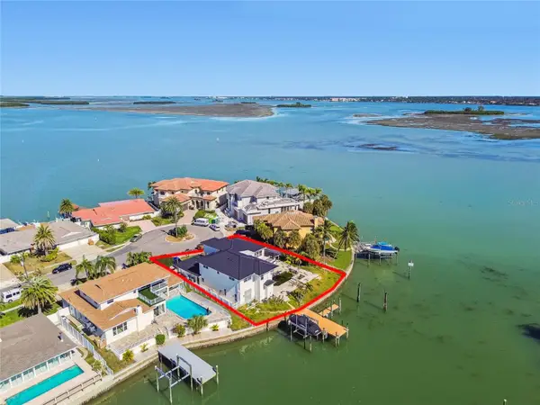 461 Palm Island Ne, CLEARWATER BEACH, FL 33767