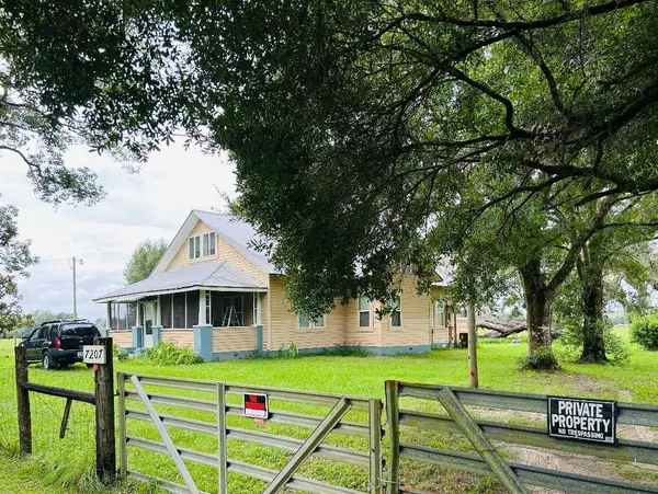 7207 Elwood Road, ZEPHYRHILLS, FL 33540