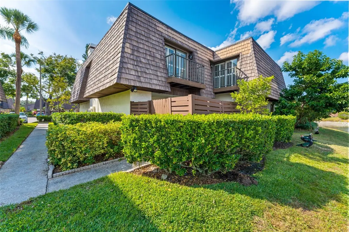 15233 W Pond Woods Drive #404, Tampa, FL 33618 - Image #1