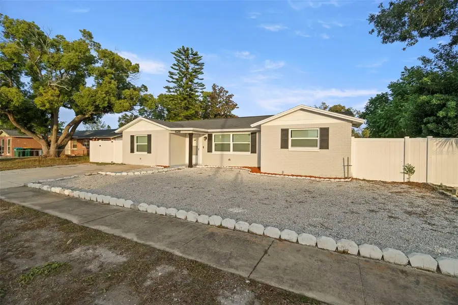 1863 12th Street Sw, Largo, FL 33778 - Image #2