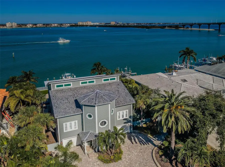 297 1st Street W, Saint Petersburg, FL 33715 - Image #2