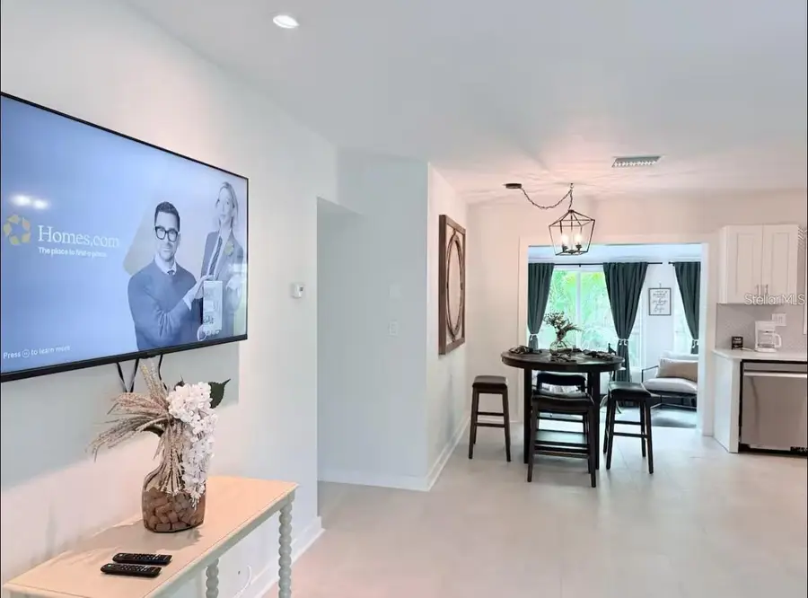 1558 Delaware Avenue Ne, Saint Petersburg, FL 33703 - Image #3