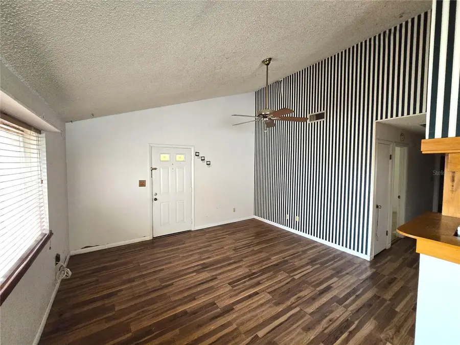 1061 Old South Drive, Lakeland, FL 33811 - Image #2