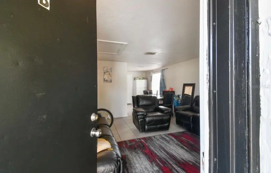 4507 E Giddens Avenue, Tampa, FL 33610 - Image #3