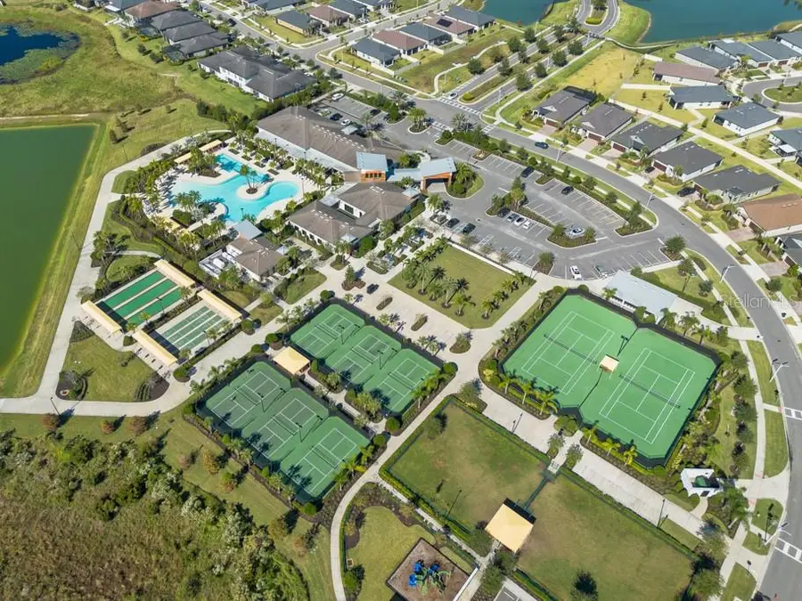 10976 Gable Dig Loop, San Antonio, FL 33576 - Image #2