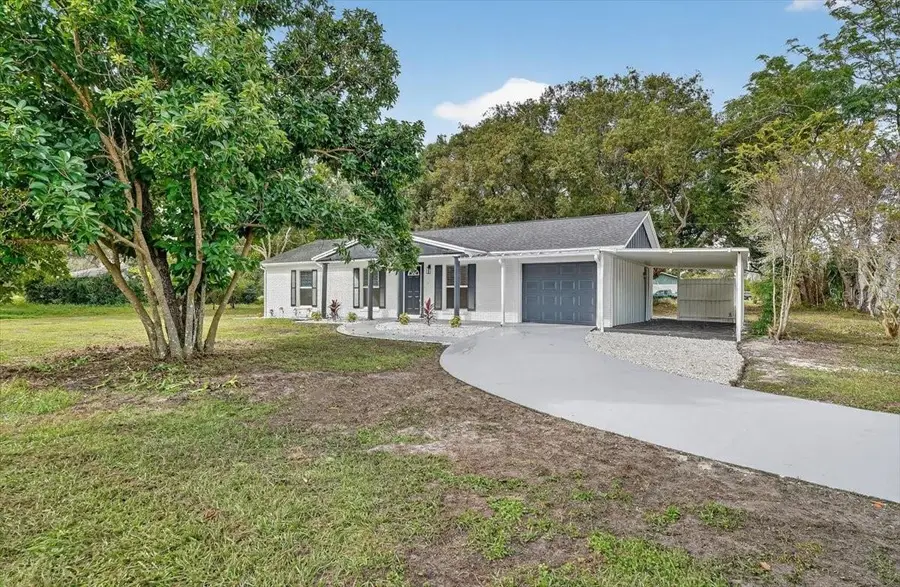 201 S Mare Avenue, Howey In The Hills, FL 34737 - Image #3
