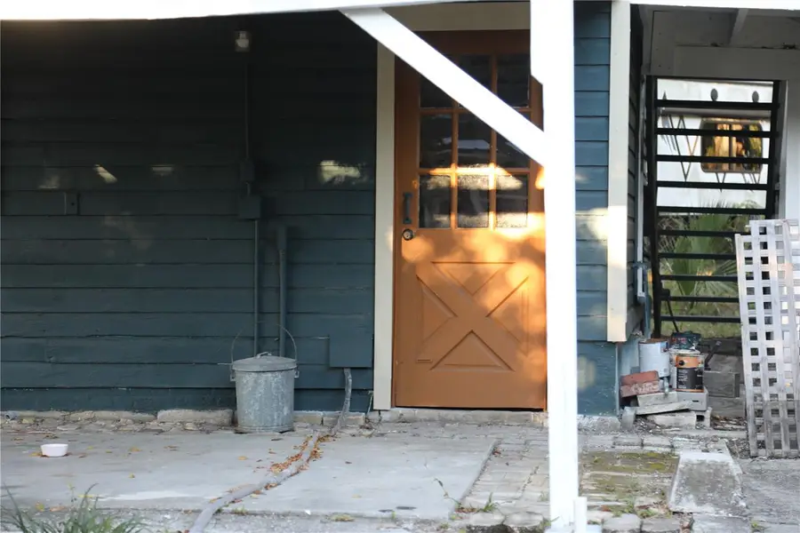 8410 N Mitchell Avenue, Tampa, FL 33604 - Image #2