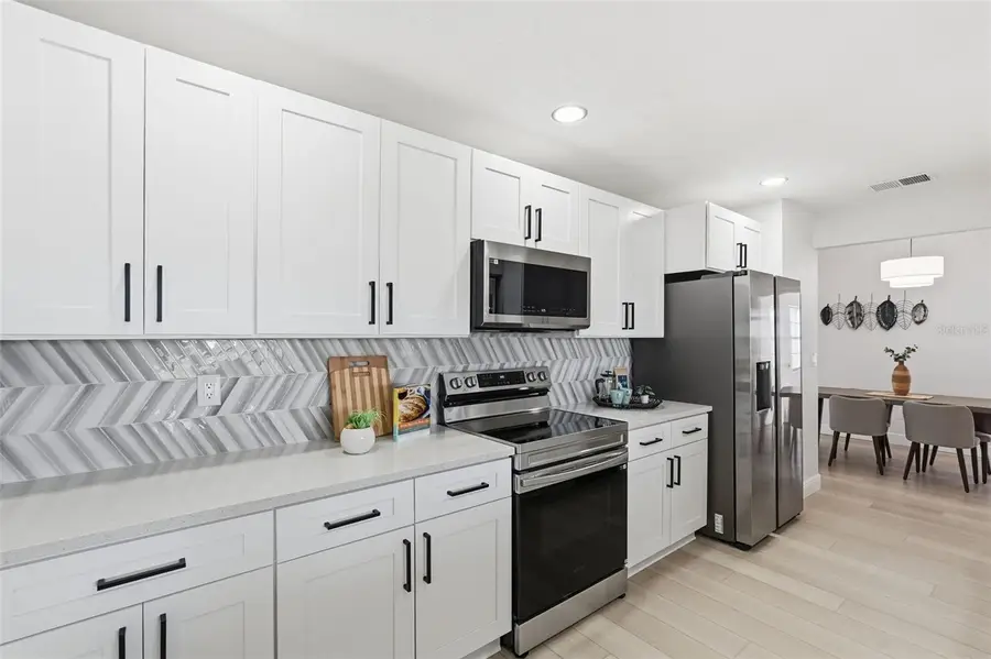 3973 107th Avenue N, Clearwater, FL 33762 - Image #3