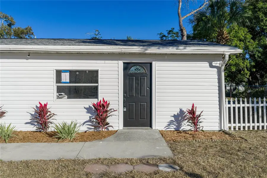 542 64th Street S, Saint Petersburg, FL 33707 - Image #2