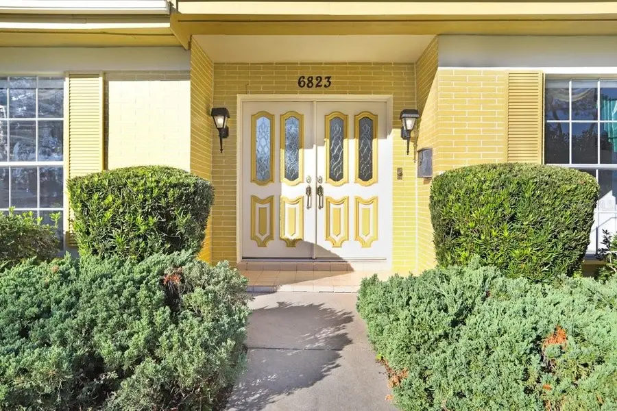 6823 Oak Hill Drive, New Port Richey, FL 34653 - Image #2