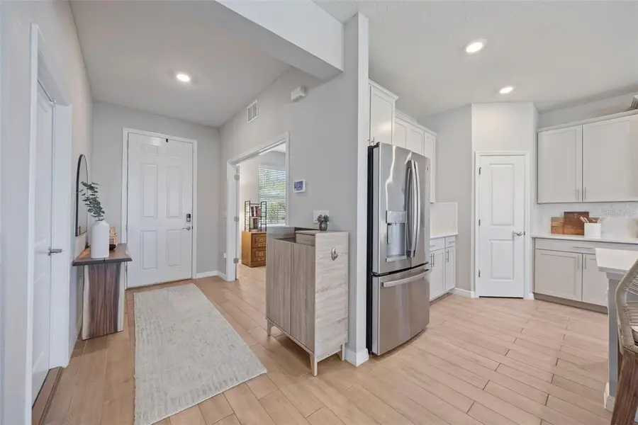 10906 Kidron Valley Lane, Tampa, FL 33625 - Image #2