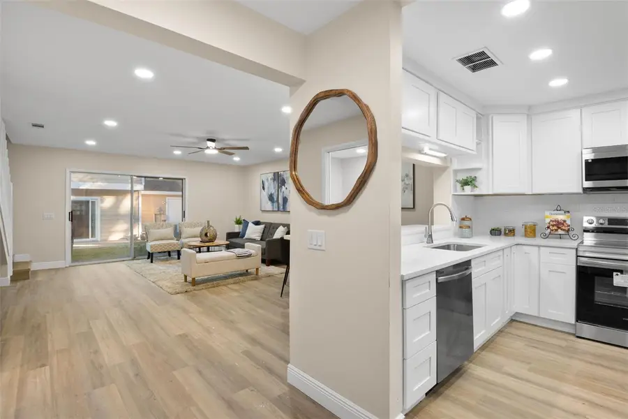 2377 Hounds Trail, Palm Harbor, FL 34683 - Image #2