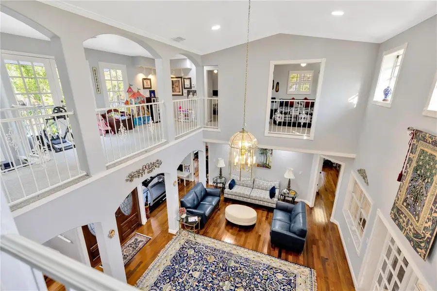 7201 Hodgewood Ct Court, Tampa, FL 33614 - Image #3