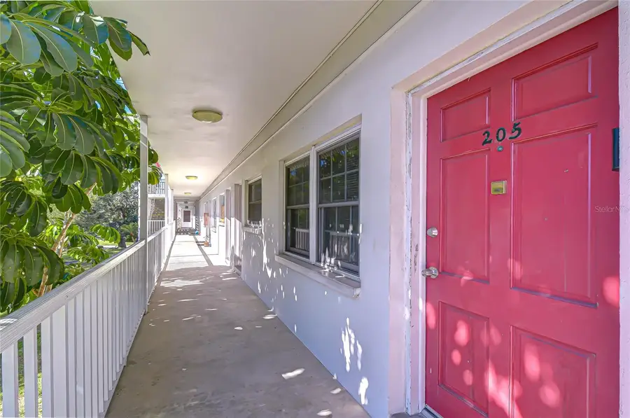 5155 9th Avenue N #205, Saint Petersburg, FL 33710 - Image #2