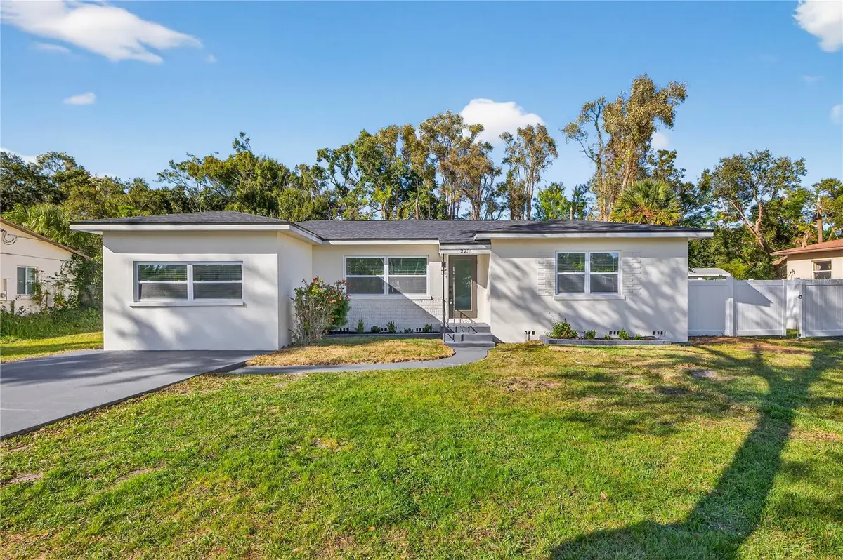 2231 Lamparilla Way S, Saint Petersburg, FL 33712 - Image #1