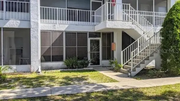 957 SE Mayo Drive #957, CRYSTAL RIVER, FL 34429