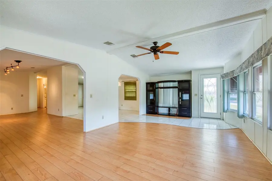 8 Pelican Drive N, Oldsmar, FL 34677 - Image #3