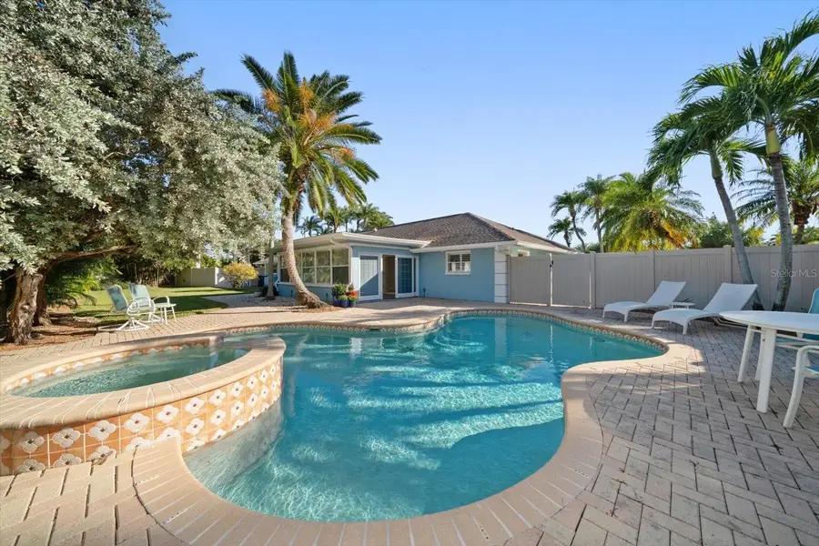119 13th Street, Belleair Beach, FL 33786 - Image #3