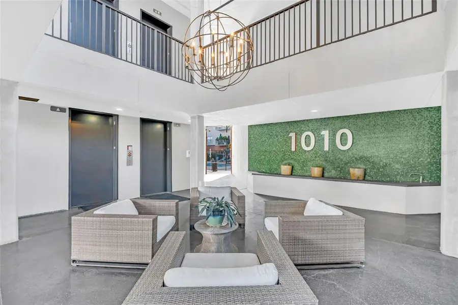 1010 Central Avenue #427, Saint Petersburg, FL 33705 - Image #2