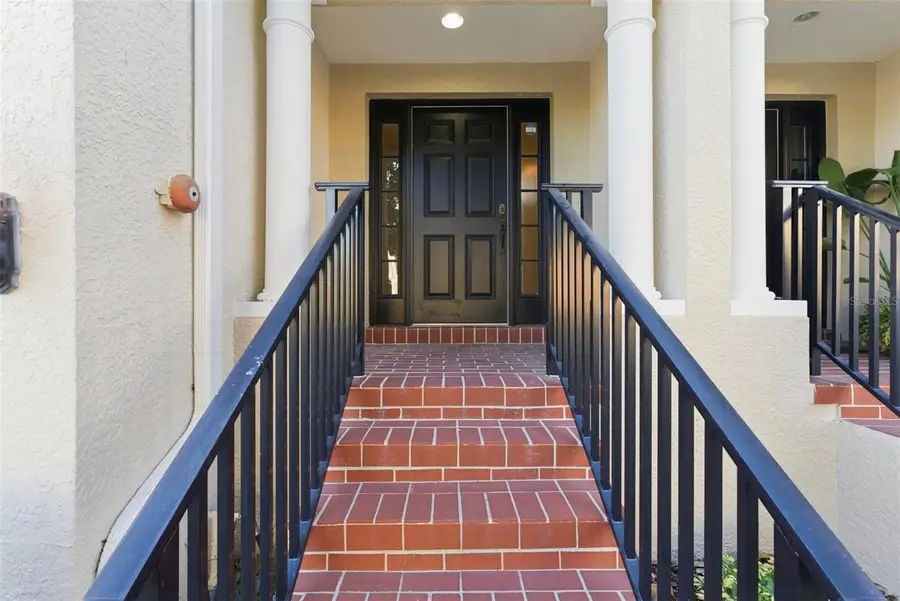 1105 Venetian Harbor Drive Ne, Saint Petersburg, FL 33702 - Image #3