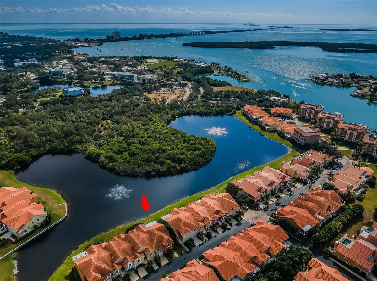 17 Franklin Court S #D, Saint Petersburg, FL 33711 - Image #1