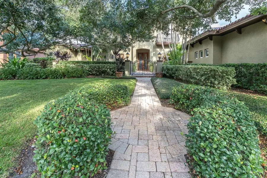 10221 Golden Eagle Drive, Largo, FL 33778 - Image #3