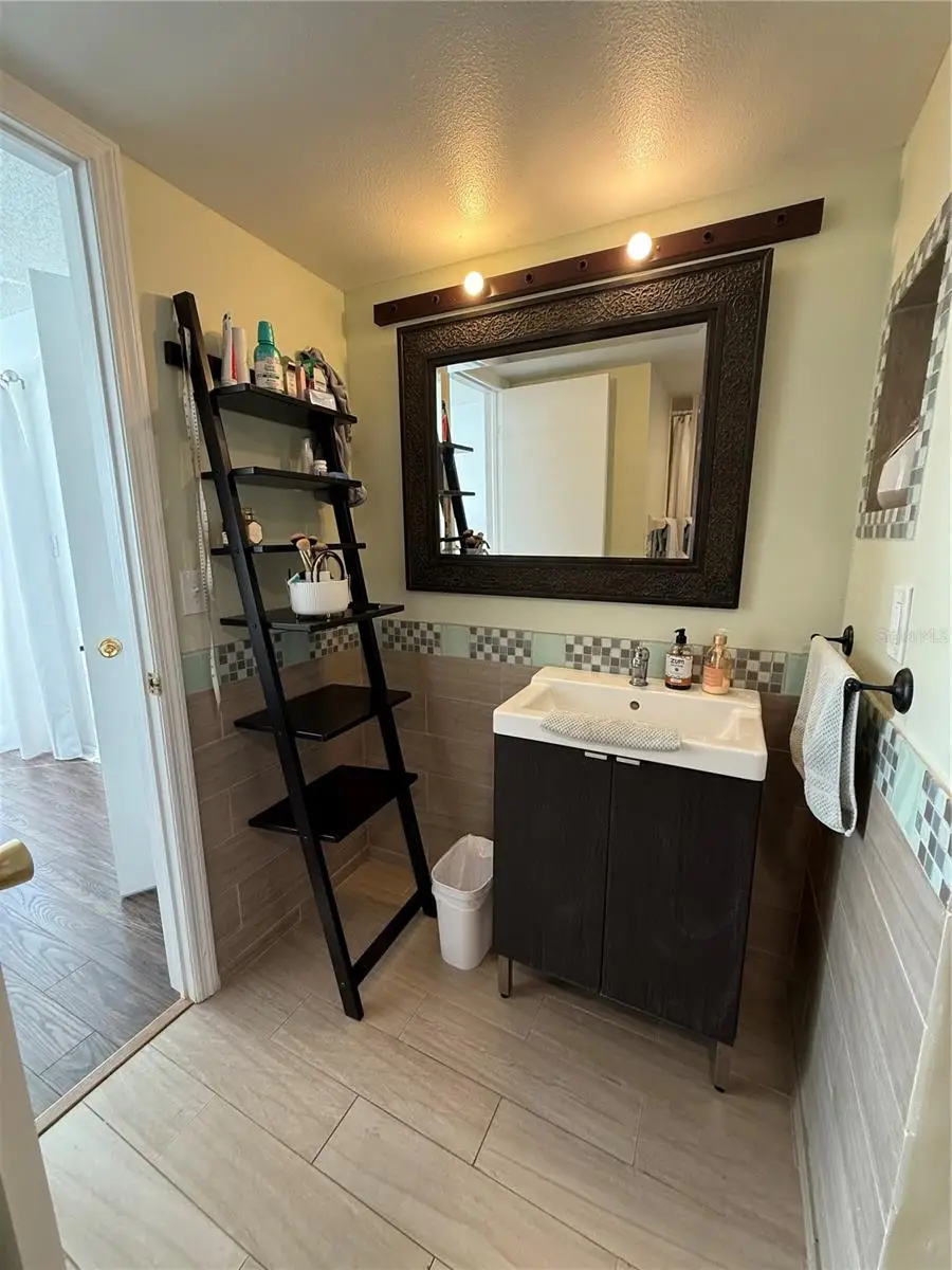 6916 Stones Throw Circle N #9110, Saint Petersburg, FL 33710 - Image #3