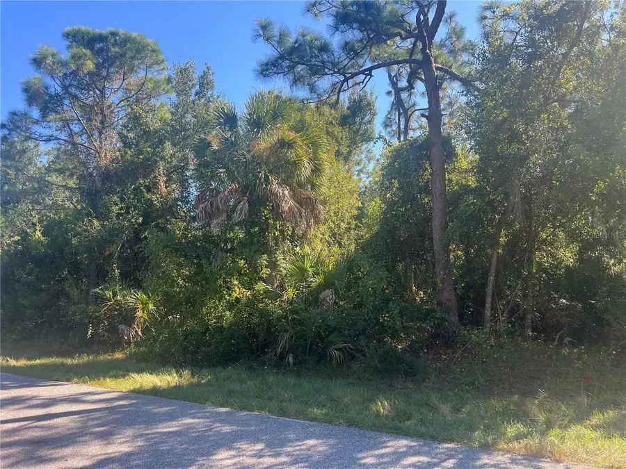 831 Thornton Avenue Nw, Port Charlotte, FL 33948 - Image #2