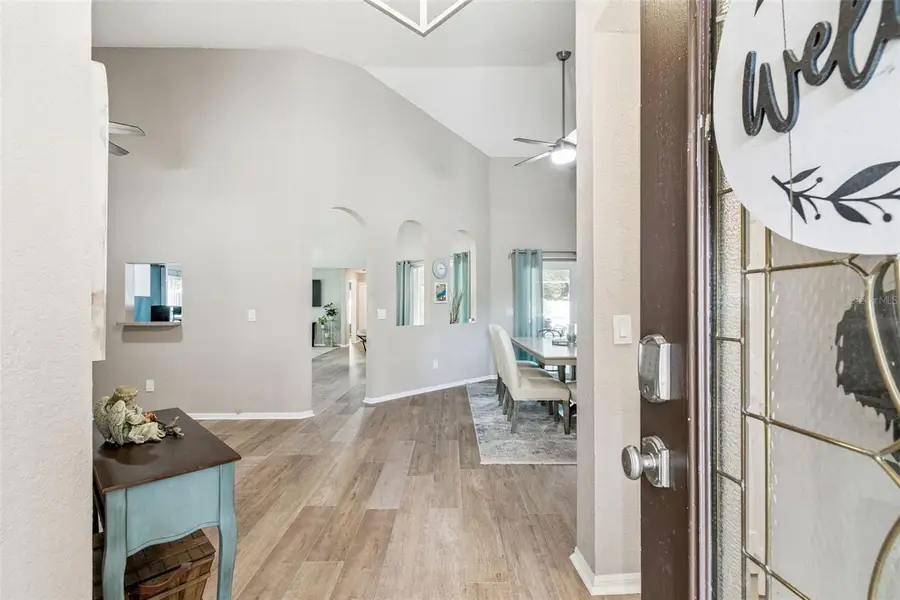 12769 Pineforest Way N, Largo, FL 33773 - Image #2