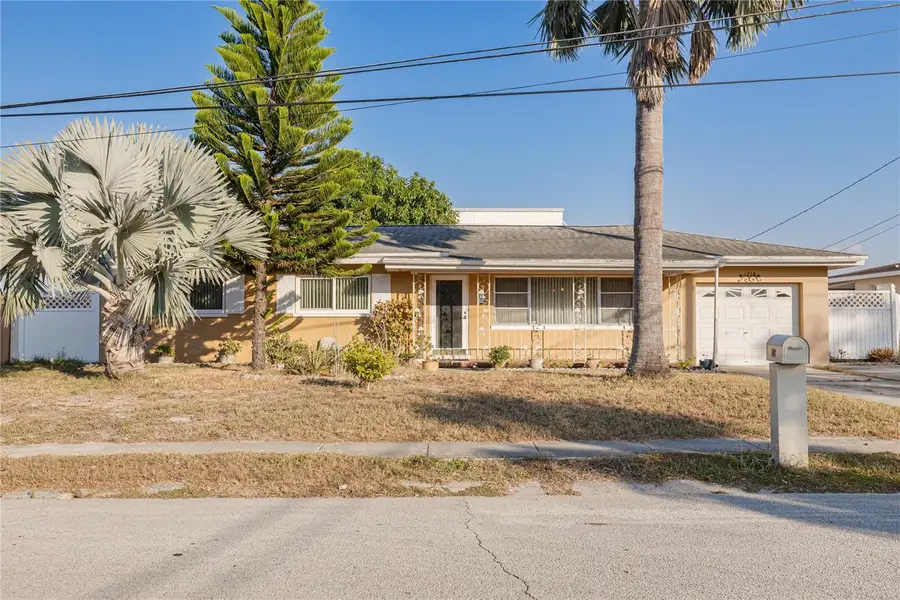 1715 S Jefferson Avenue, Largo, FL 33770 - Image #2