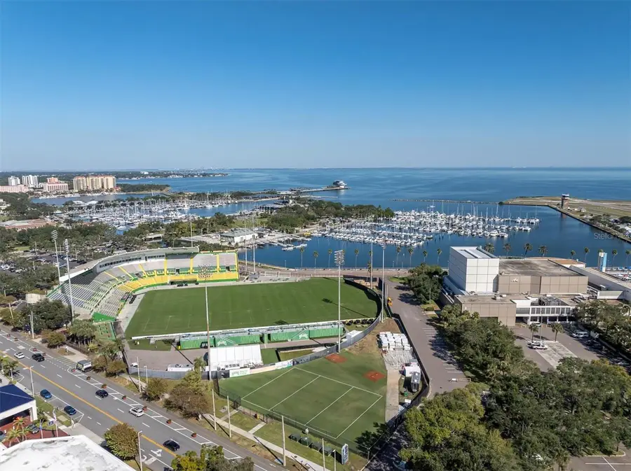 210 5th Avenue S #403, Saint Petersburg, FL 33701 - Image #2