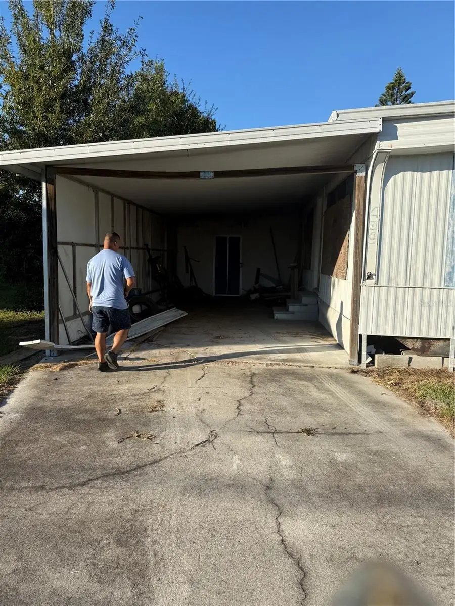 409 21st Avenue Sw, Ruskin, FL 33570 - Image #2