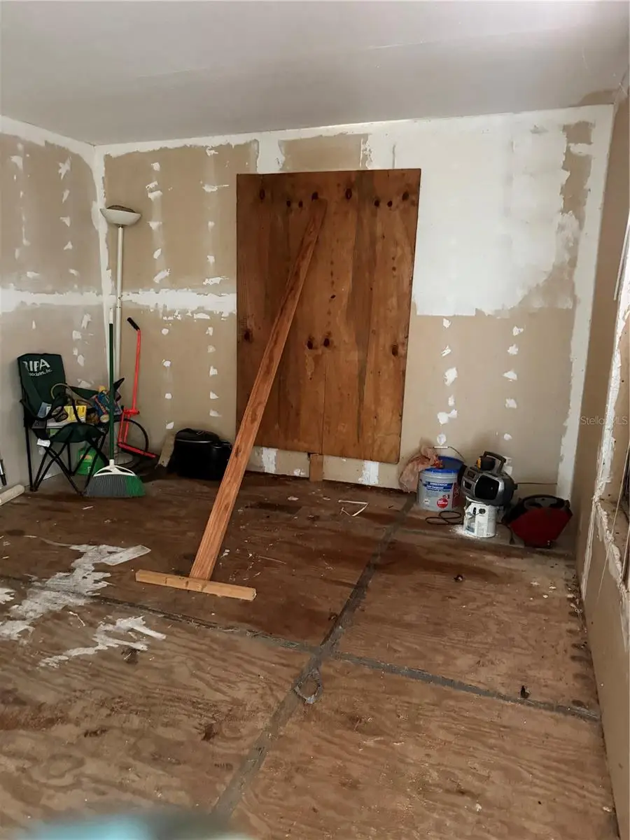 409 21st Avenue Sw, Ruskin, FL 33570 - Image #3