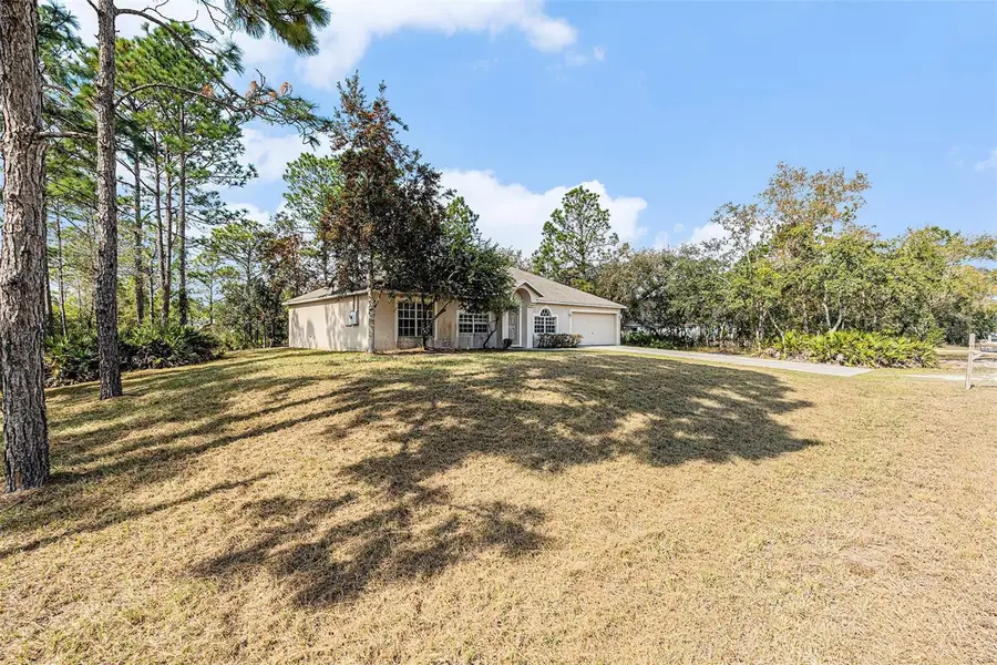 18063 Parrot Road, Weeki Wachee, FL 34614 - Image #2