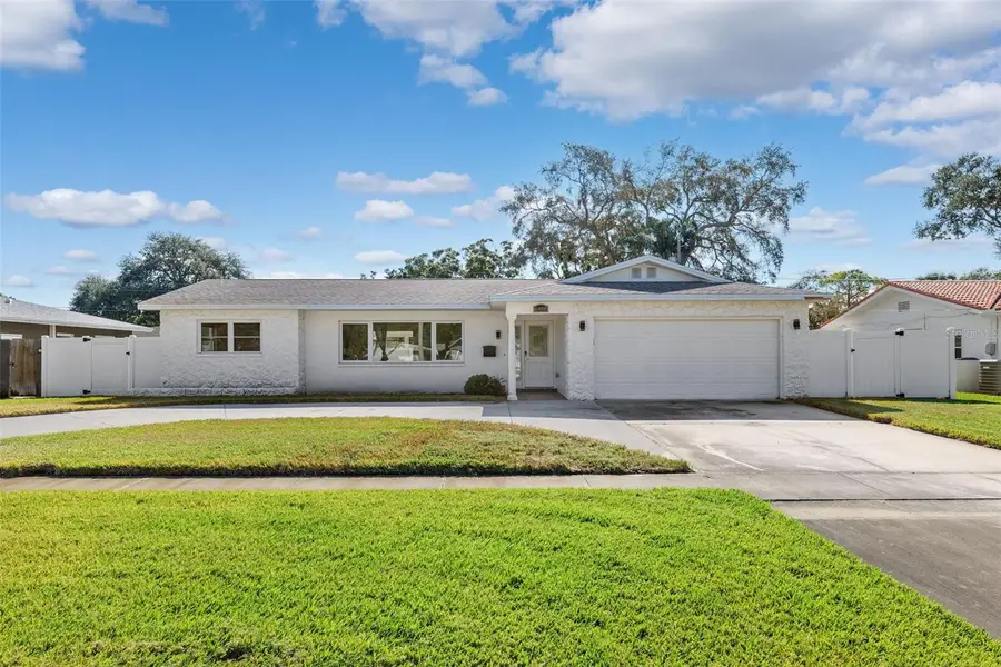 6488 30th Avenue N, Saint Petersburg, FL 33710 - Image #2