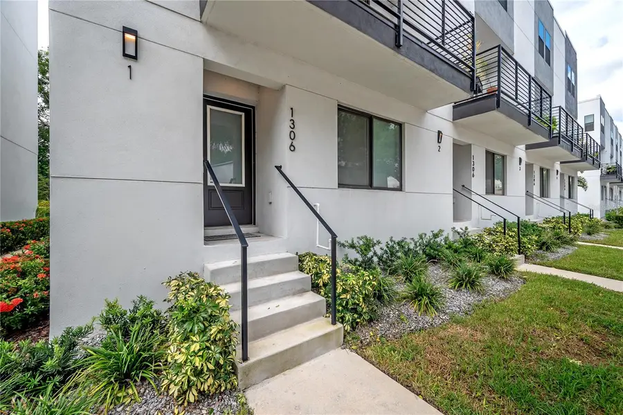 1306 W Carmen Street #1, Tampa, FL 33606 - Image #2
