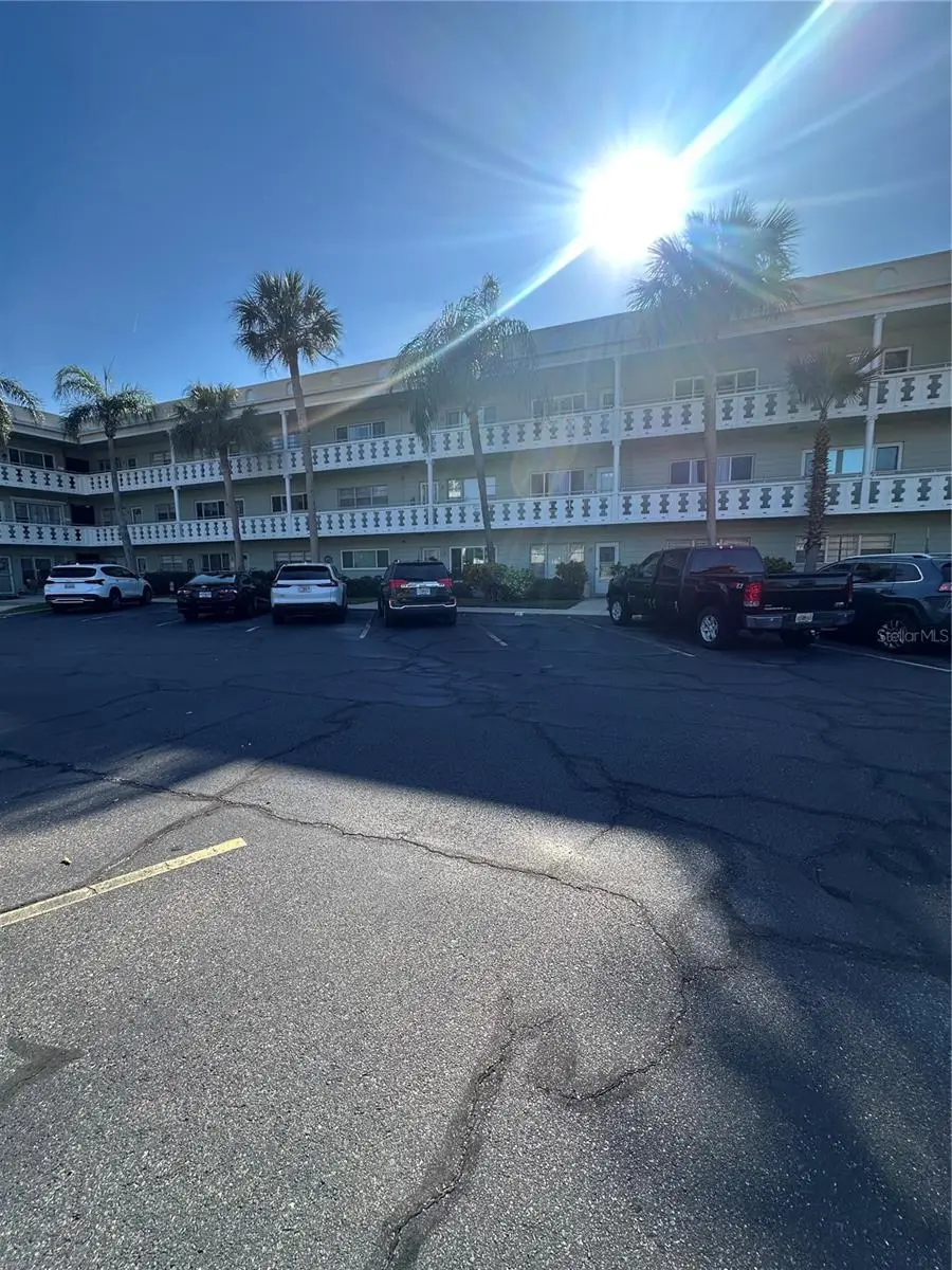 2401 Ecuadorian Way #19, Clearwater, FL 33763 - Image #2