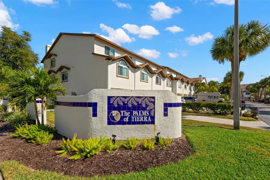 391 Madeira Circle, Tierra Verde, FL 33715 - Image #2