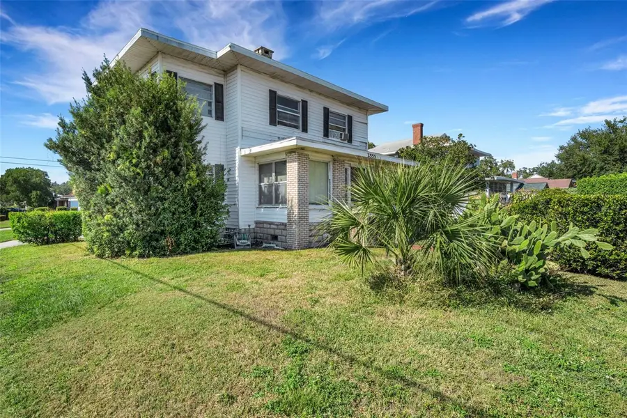 2555 Queen St S, Saint Petersburg, FL 33712 - Image #2