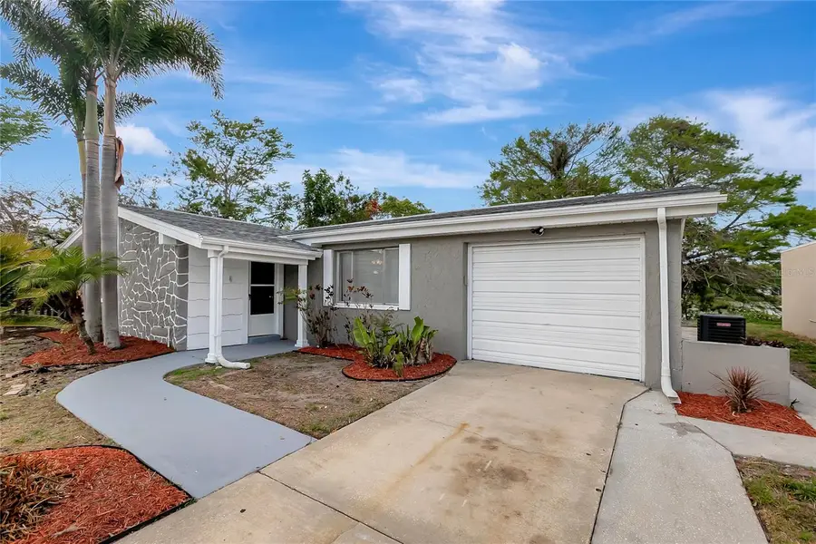 4111 Stratfield Drive, New Port Richey, FL 34652 - Image #2