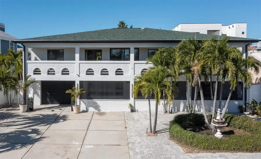 2710 Hibiscus Drive W, Belleair Beach, FL 33786 - Image #2