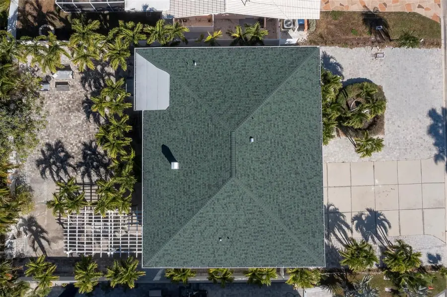 2710 Hibiscus Drive W, Belleair Beach, FL 33786 - Image #3