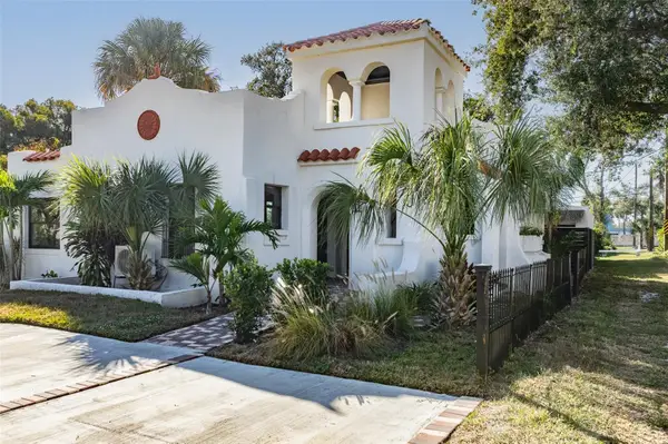 2227 29th Street S, ST PETERSBURG, FL 33712