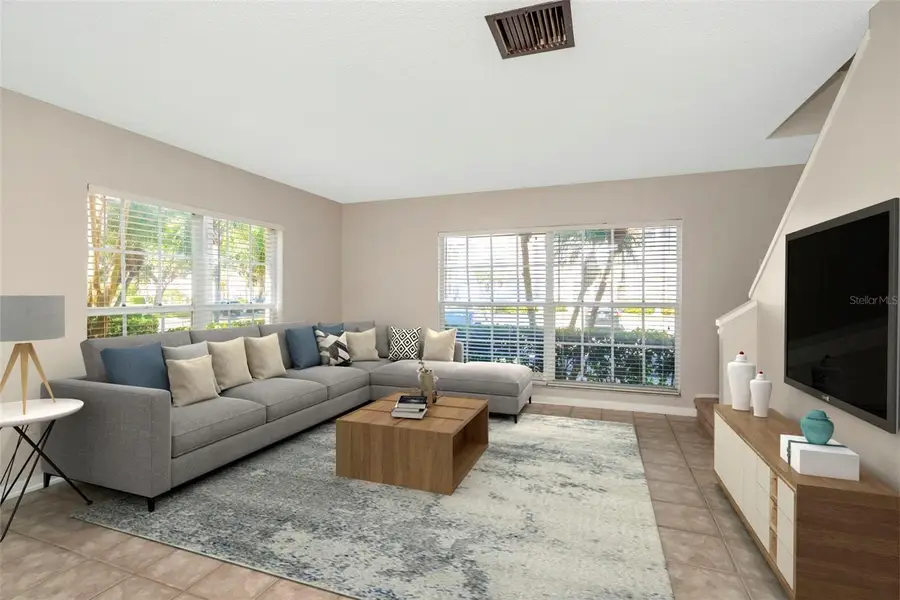 637 Kensington Lake Circle, Brandon, FL 33511 - Image #2