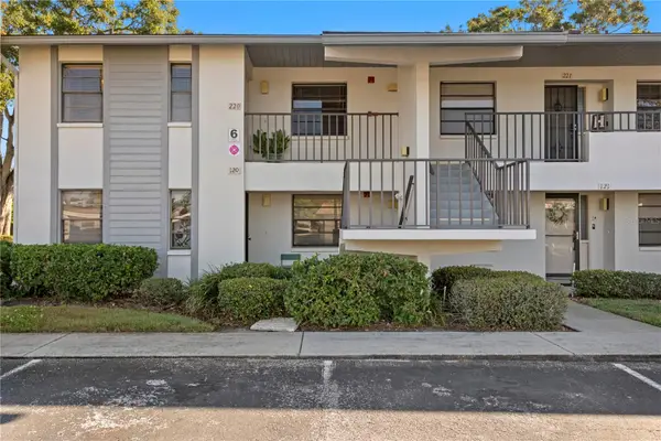 1601 43rd Street N #220, ST PETERSBURG, FL 33713